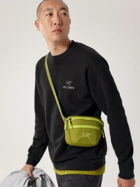 Emblem Fleece Crew Neck Pullover Men’s
