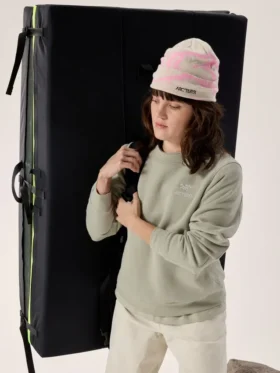 Emblem Fleece Crew Women’s