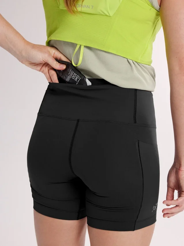 Essent High-Rise Utility Short 6" Women's