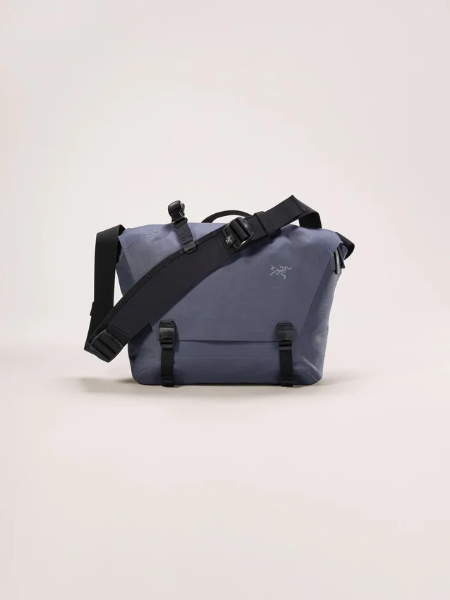 Granville 10 Courier Bag
