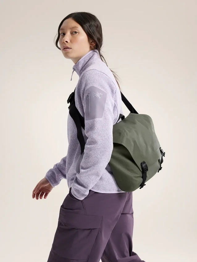 Granville 10 Courier Bag