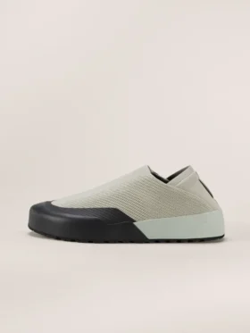 Kragg Shoe Women's