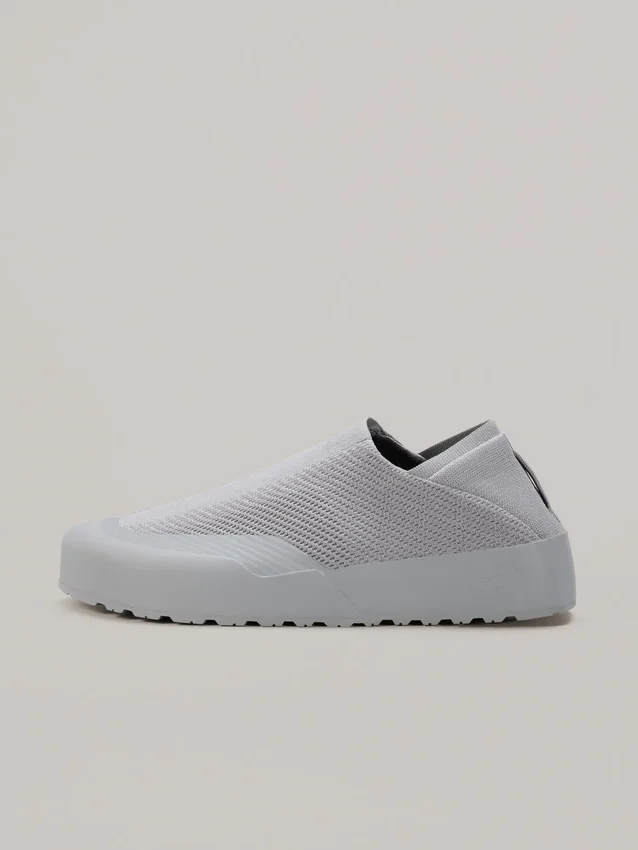 Kragg Shoe Women's
