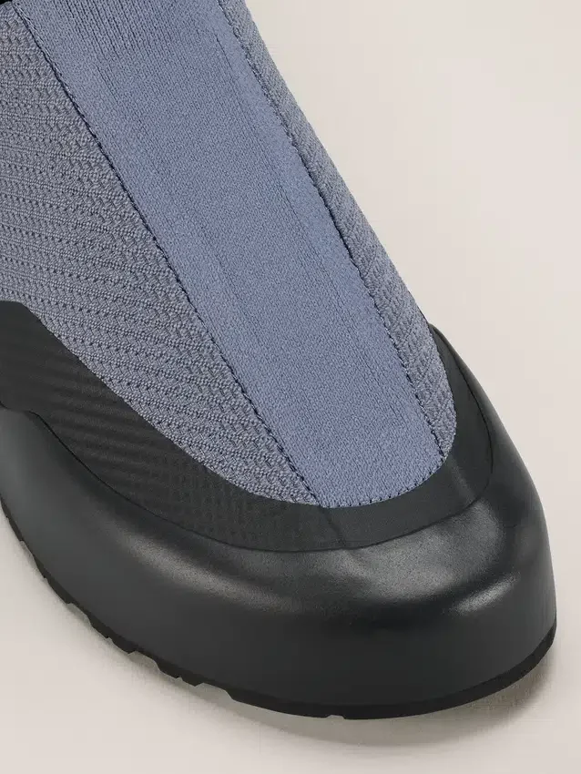 Kragg Shoe Women's