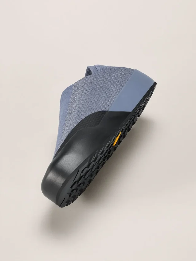 Kragg Shoe Women's