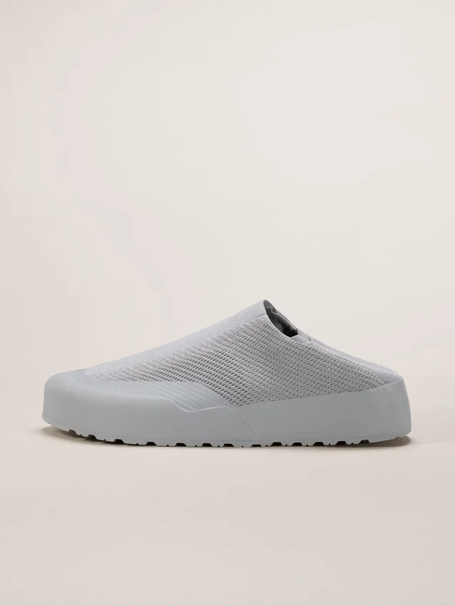 Kragg Shoe Women's