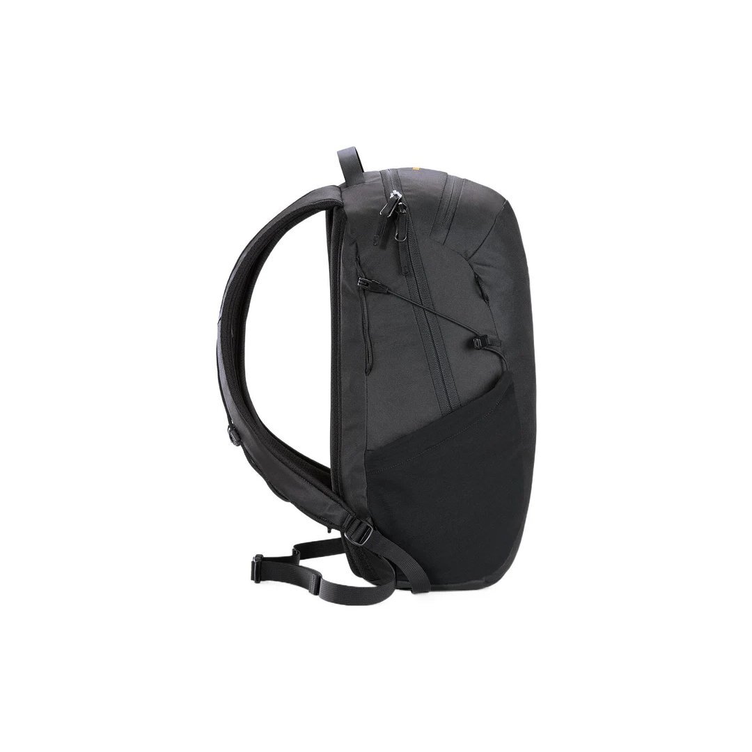 Mantis 16 Backpack "Black"