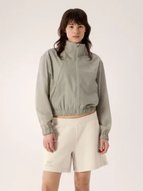 Naya Cropped Stowhood Jacket Women's