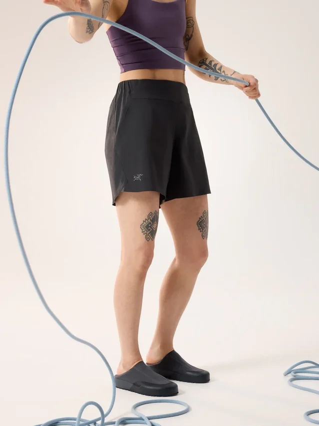 Silene Short 6" Women's